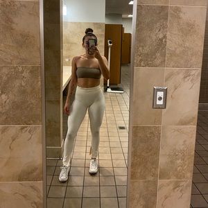 Meet your Posher, Nazareth